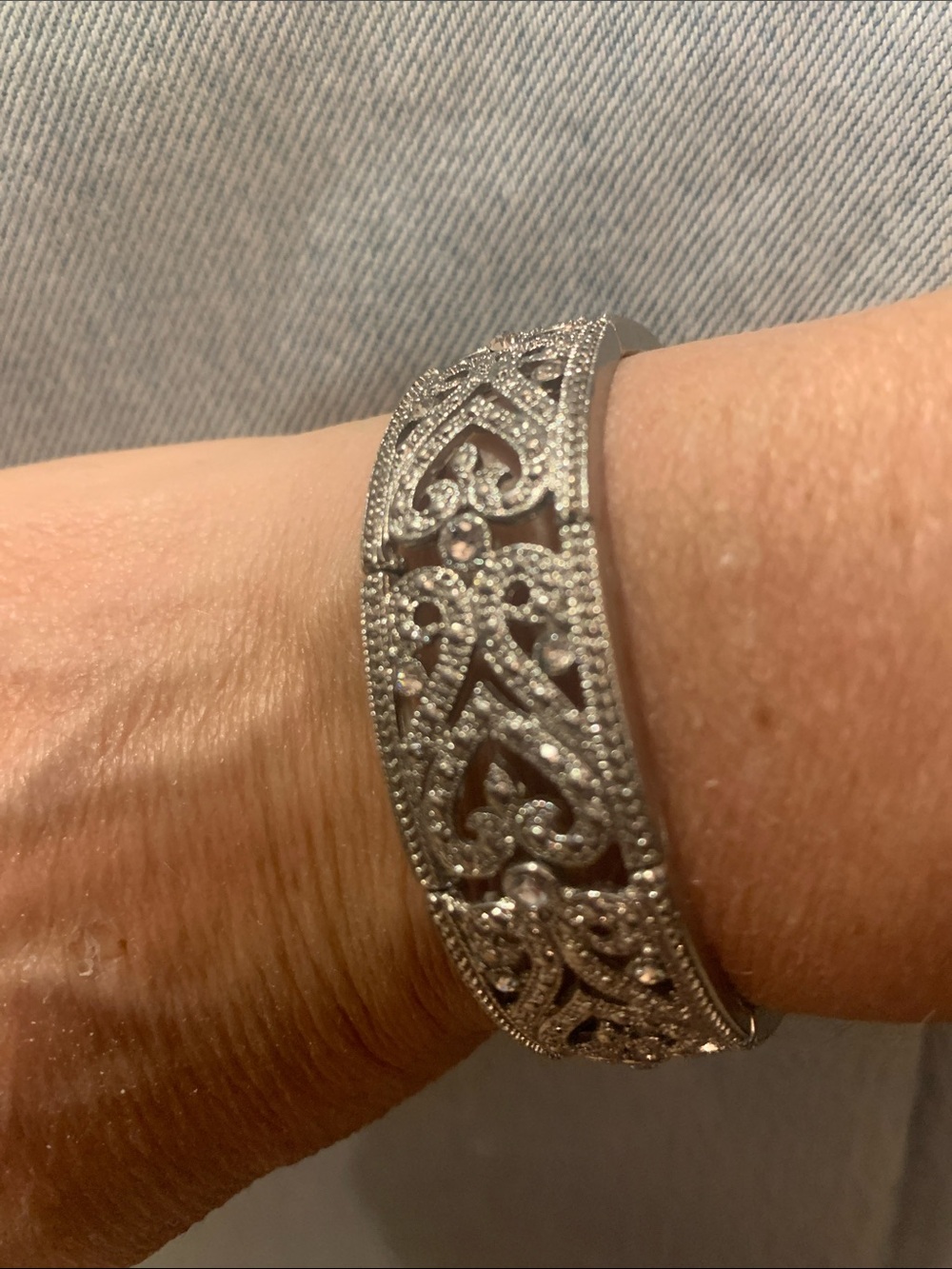 Intricate Sparkly Stretch Bracelete